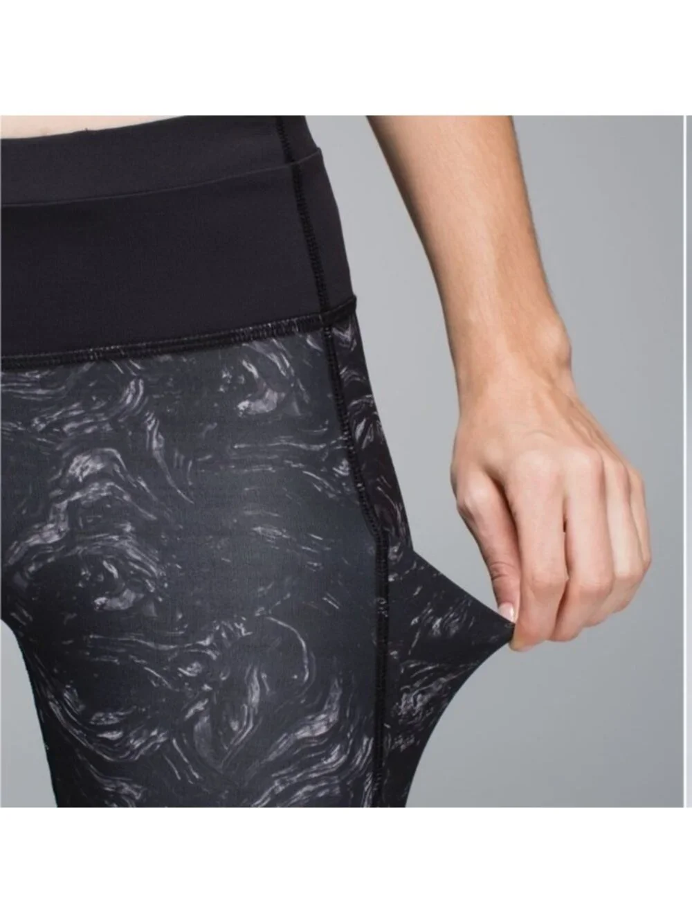 Lululemon Speed Tight II *Full-On Luxtreme